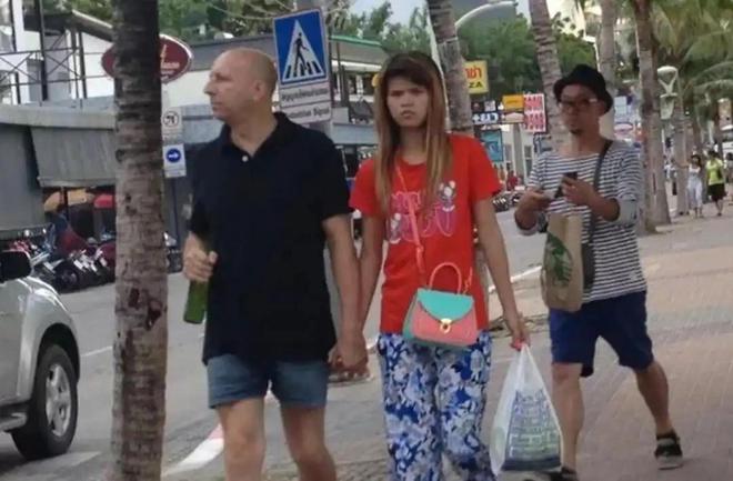 泰国奇葩的租妻“黑杏彩体育平台幕”究竟有多离谱？为何成为西方白人的天堂(图3)