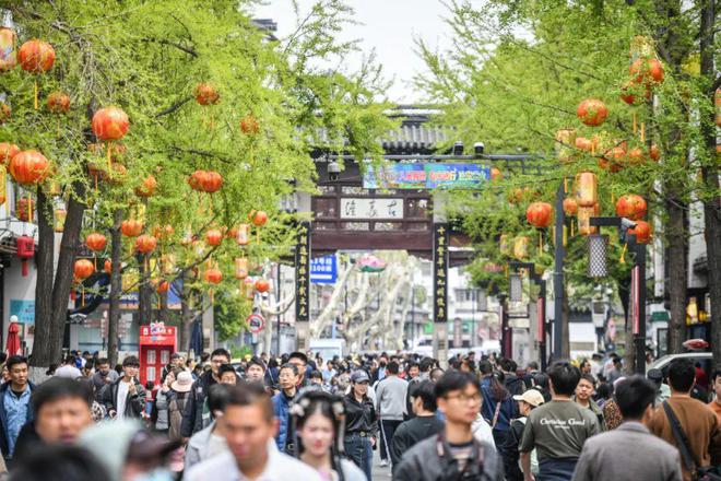 3天30亿文旅新体验带热南京“春日杏彩体育经济”(图1)