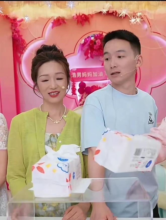 张白鸽为浩楠妈撑腰许健华终得回娘家、小妹发声老谢不可原谅(图10)