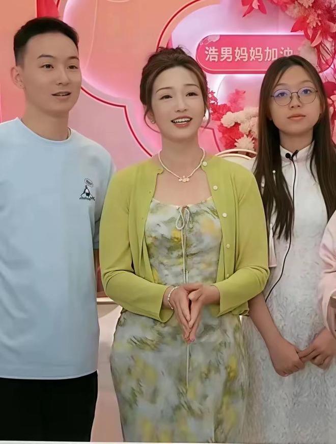 张白鸽为浩楠妈撑腰许健华终得回娘家、小妹发声老谢不可原谅(图11)