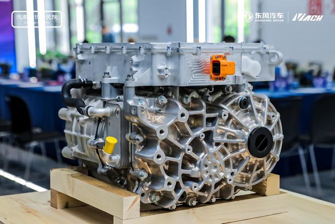 2025马赫动力新能源技术品鉴会在汉盛启东风引领新能源技术新潮(图8)